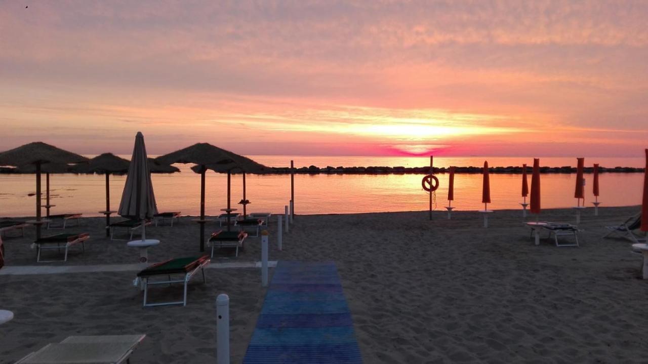 Camping Smeraldo Hotel Campomarino  Luaran gambar